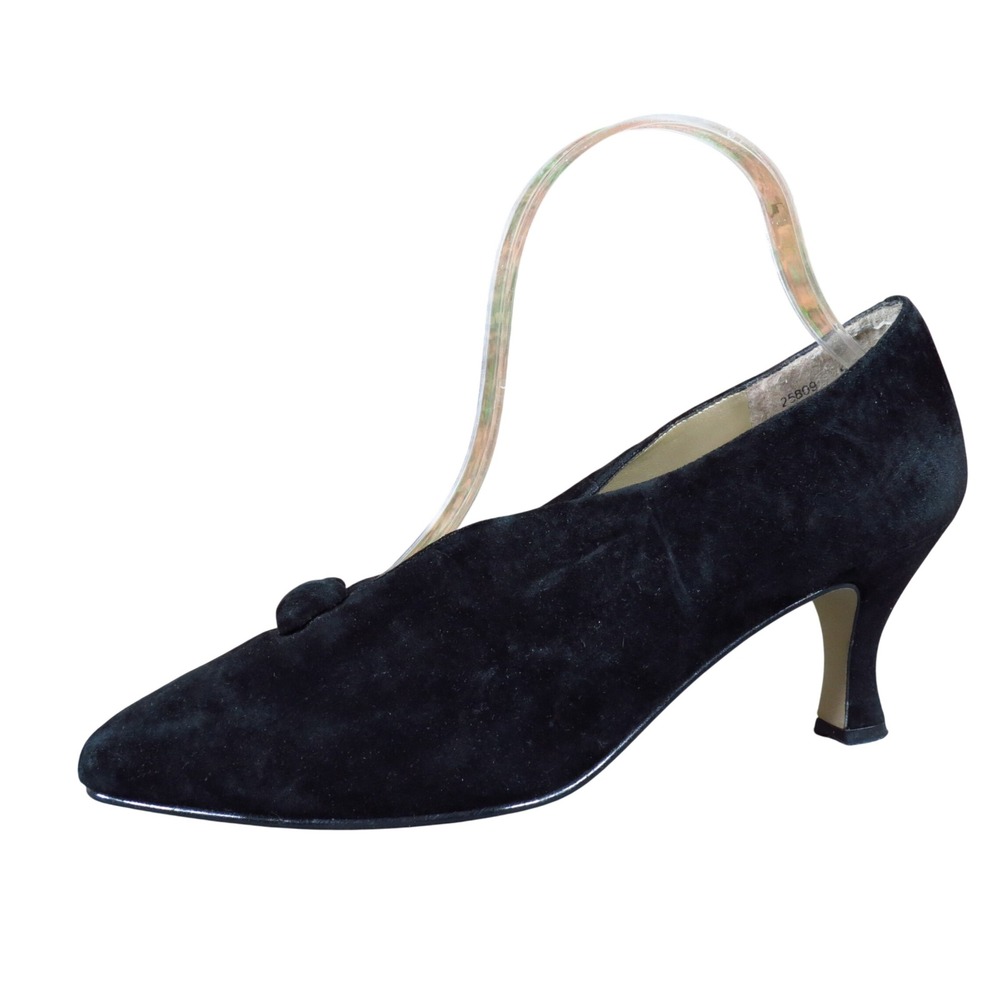 Carriage Court Patricia Women Shoe Pump Size 7.5 Formal Evening Black Suede